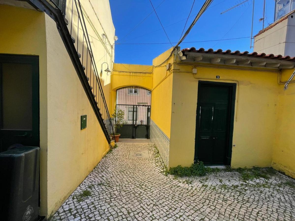 The Star Of Olival City Retreat Lisbona Esterno foto